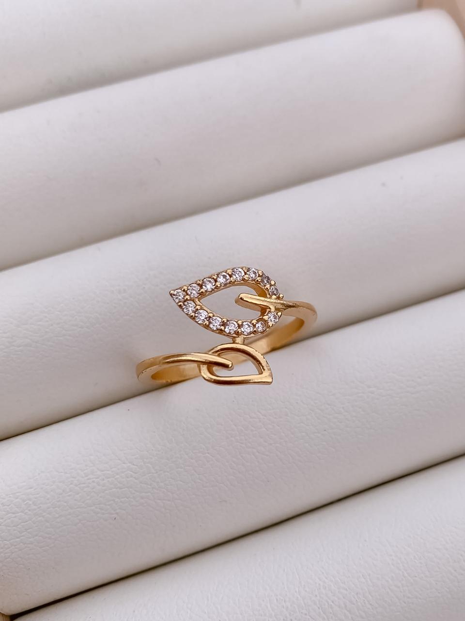 Leaf Shine Ring – American Diamond Gold-Plated Ring