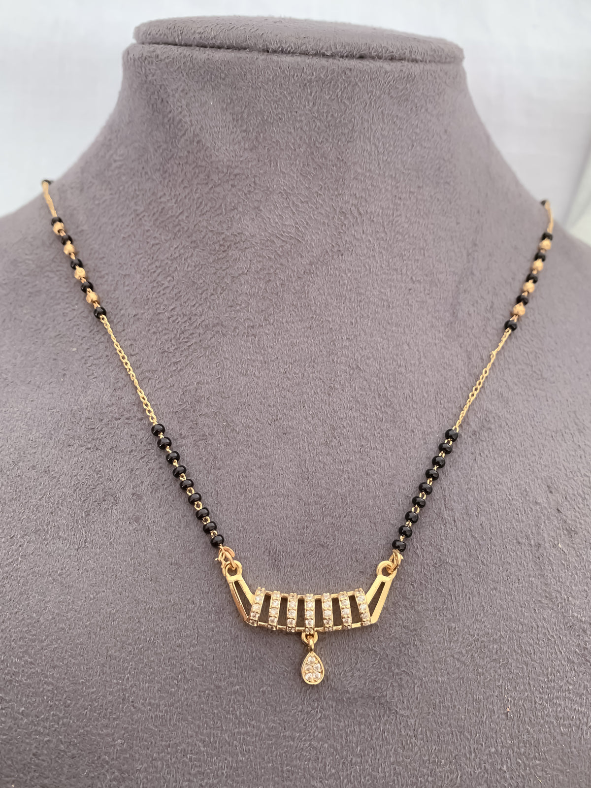 Ladder Curve Black Bead Mangalsutra with Teardrop Charm