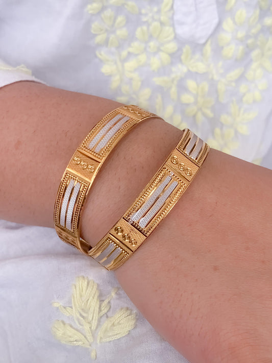 Buy 1 Get 1 Free -Zankhi Bangles ( set of 2 )