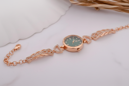 Clasp Detail